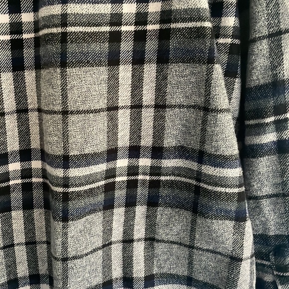 Urban Outfitters Flannel - M - Picture 4 of 4